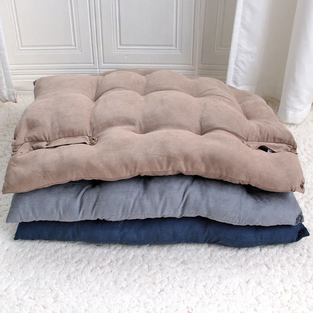 CozyNest 3-in-1 Dog & Cat Bed Mat - The Ultimate Comfort Haven