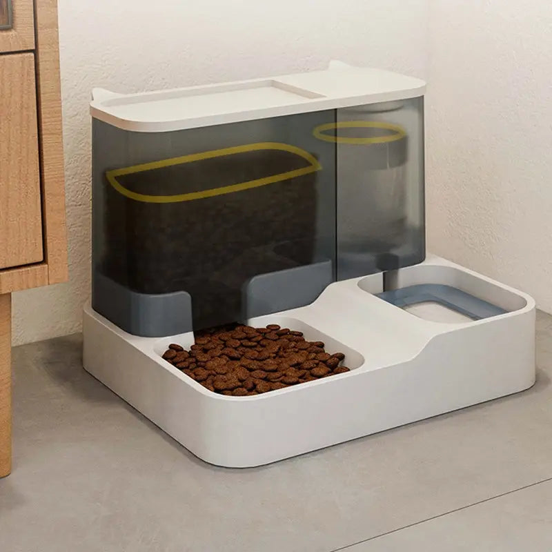 Automatic Cat Food Dispenser with Drinking Water