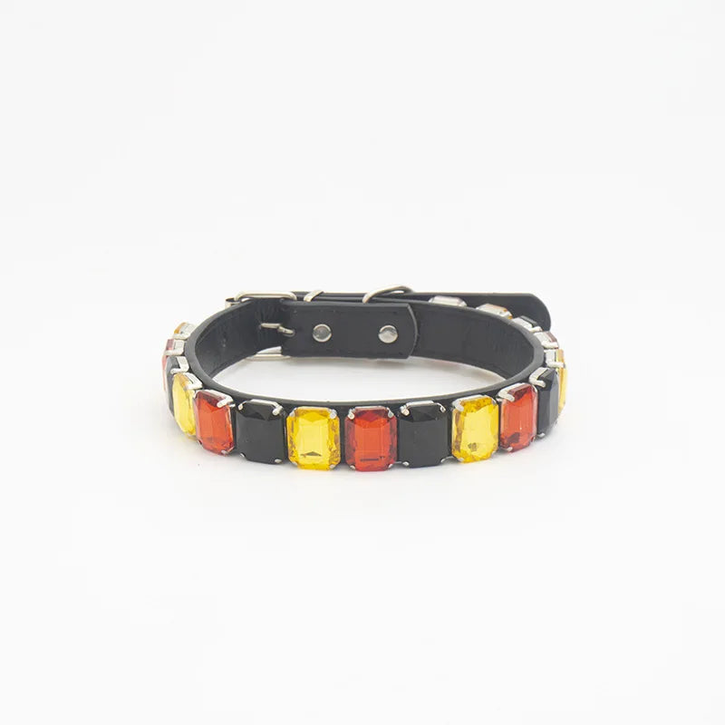 PawSparkle Rhinestone Dog Collar – Premium Crystal Gemstone Necklace for Dogs and Cats