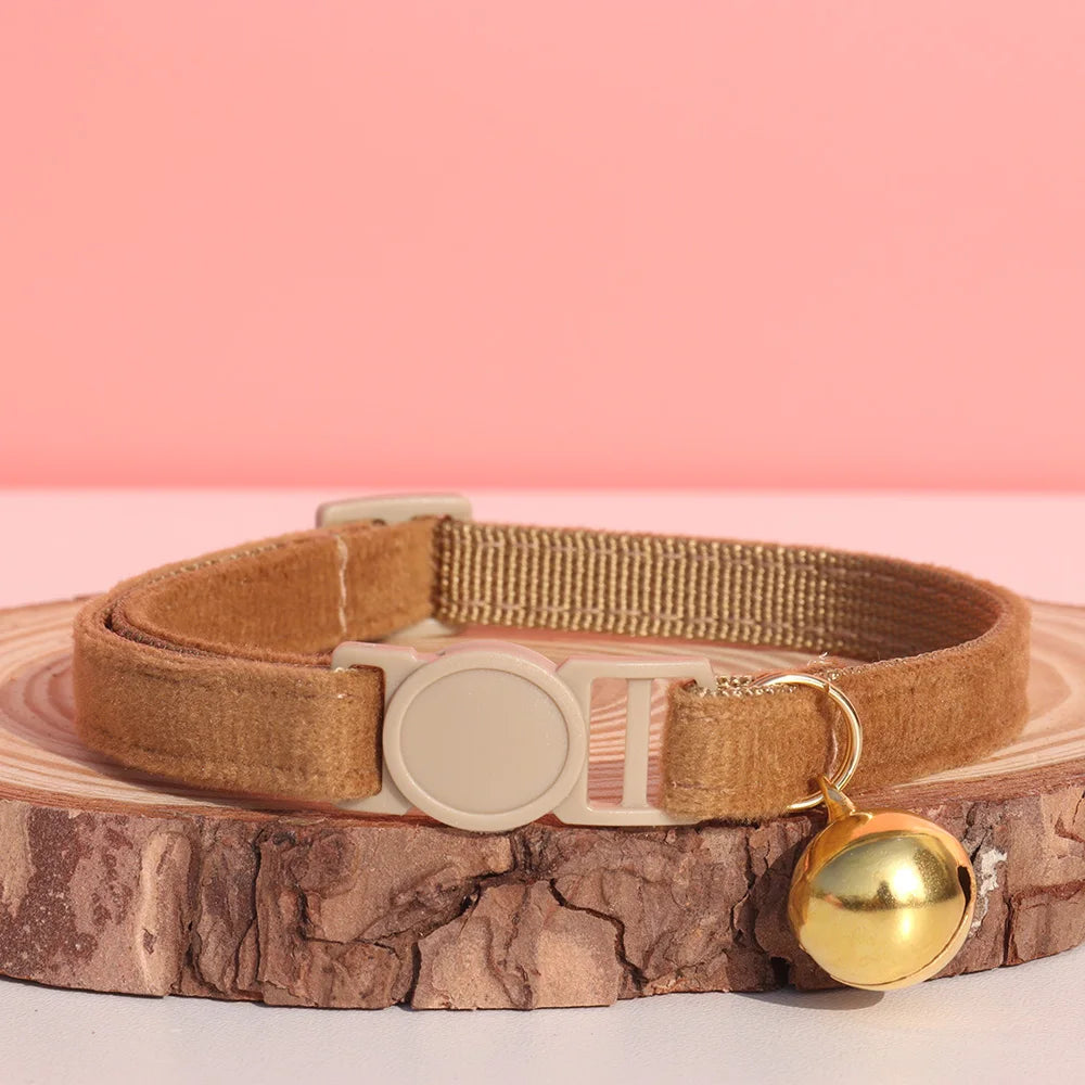 WildSide Animal Print Cat Collar – Breakaway Protection with Bow Tie & Bell