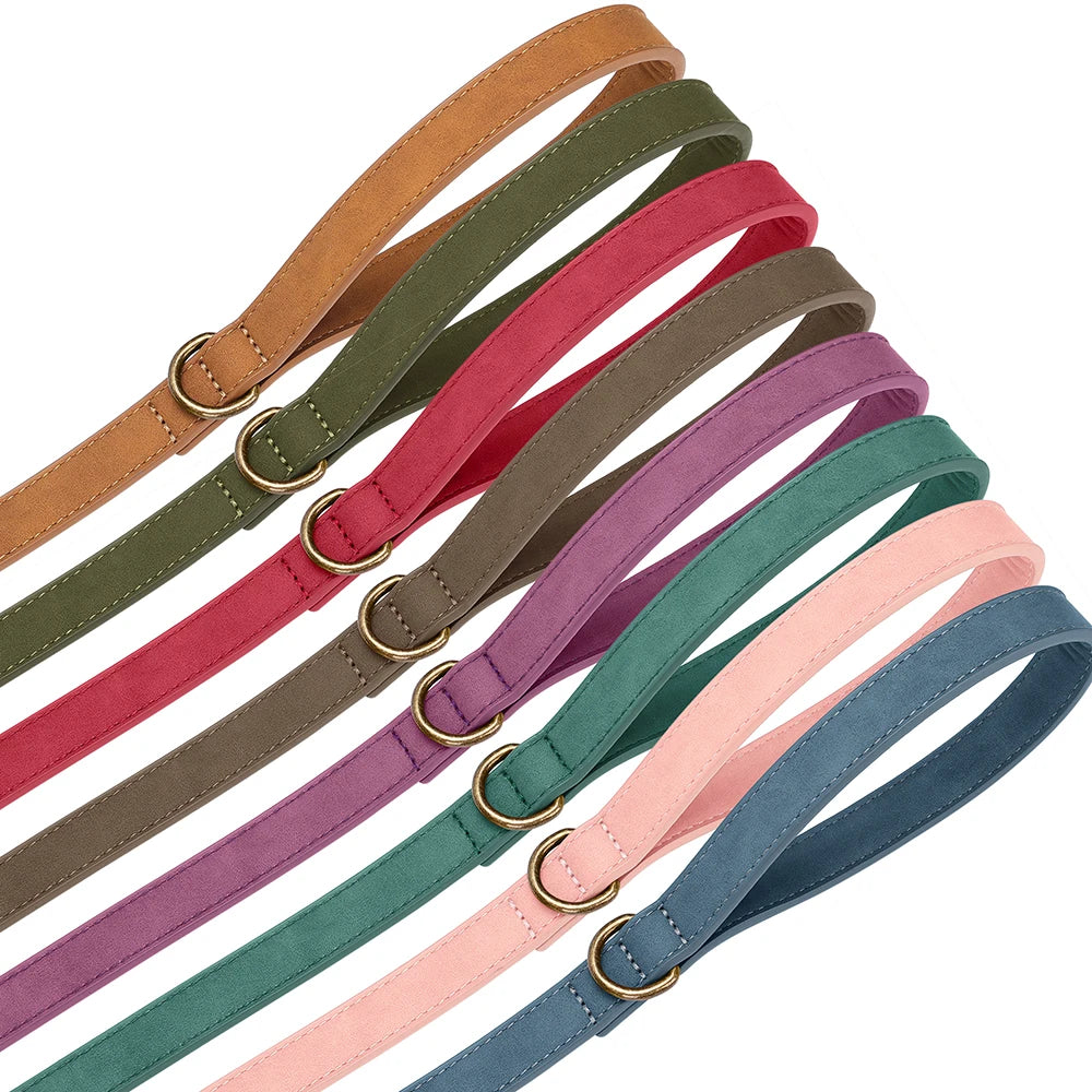 ComfortGrip Premium PU Leather Dog Leash – Heavy-Duty 5ft Walking Lead with 360° Rotatable Hook