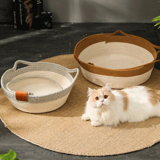 Handmade Rattan Cat Bed with Scratch Board – Cozy All-Season Retreat