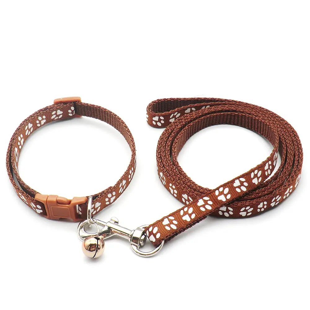 Adjustable Printed Collar & Leash Set – Ultimate Outdoor Freedom for All Life Stages
