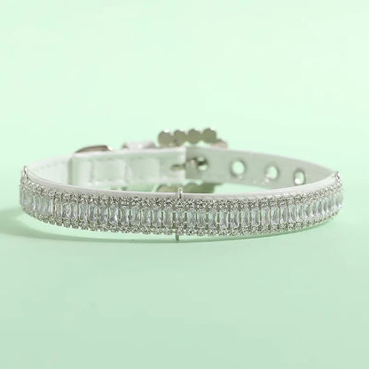 Elegant Pearl & Rhinestone Collar – Chic Accessory for Small Dogs & Cats