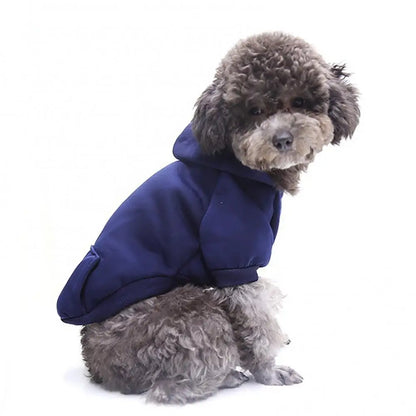 Paws-and-Pocket Cozy Fleece Hoodie – Classic Autumn/Winter Comfort for Dogs and Cats