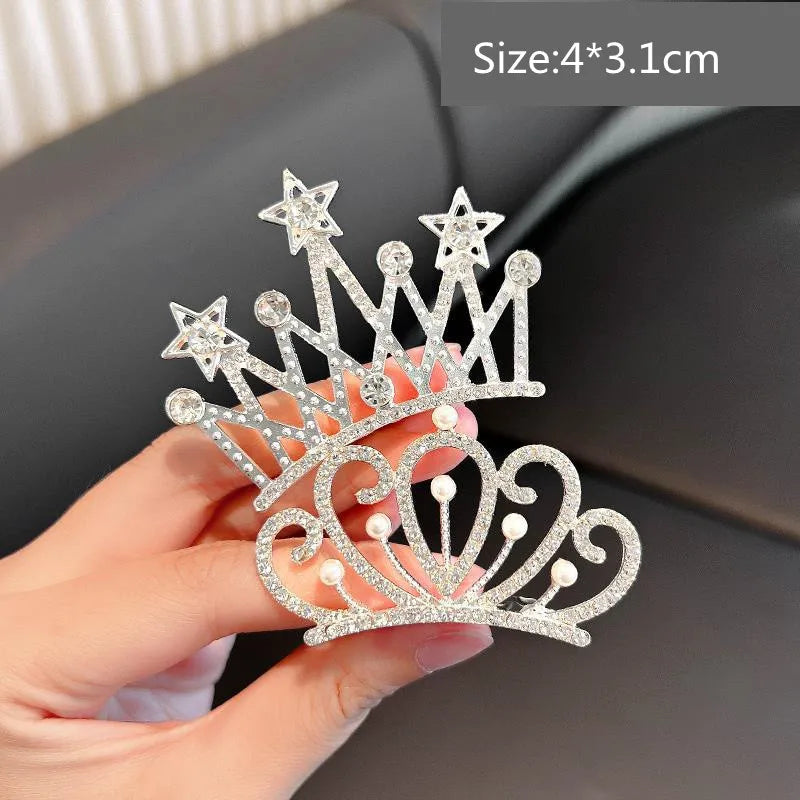 RoyalCrown Pearl & Rhinestone Pet Hair Comb – Luxurious Grooming Accessory