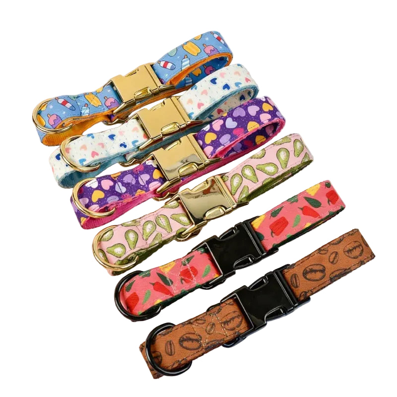 LoveFest Adjustable Pet Collar – Double-Sided Print with Charming Pendant