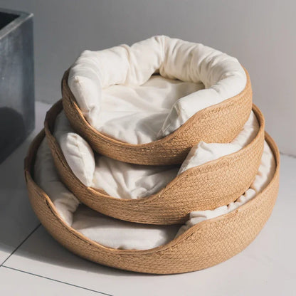 BambooBreeze Artisanal 4-Season Pet Bed – Eco-Friendly Hand-Woven Nest with Waterproof Removable Cushion