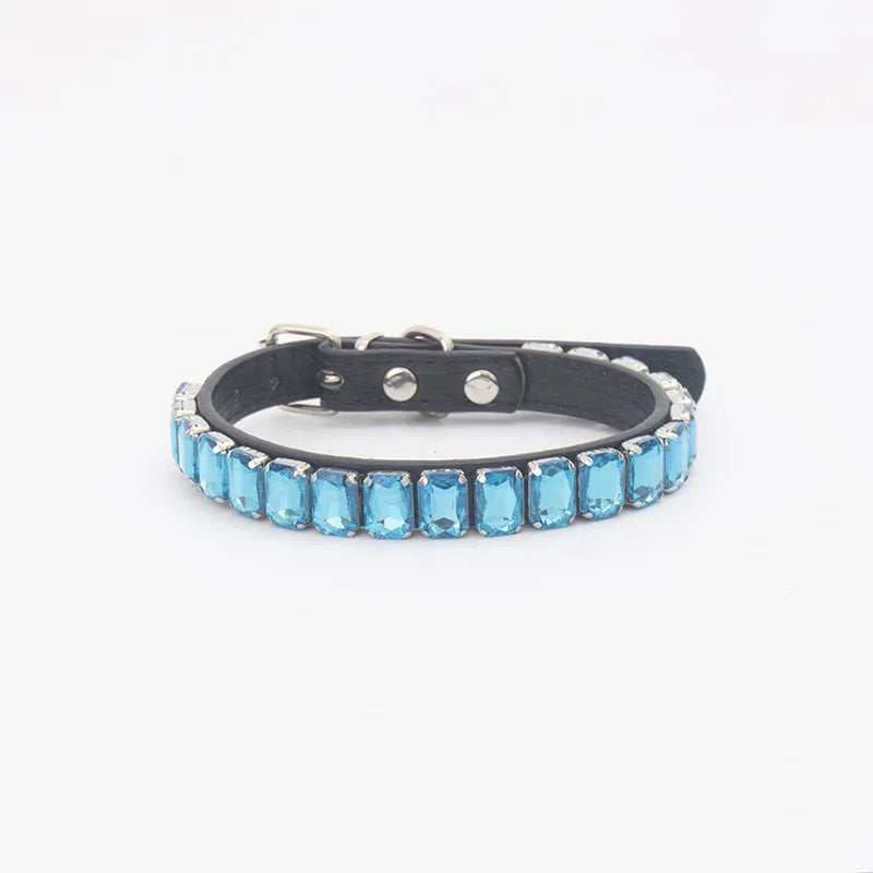 PawSparkle Rhinestone Dog Collar – Premium Crystal Gemstone Necklace for Dogs and Cats