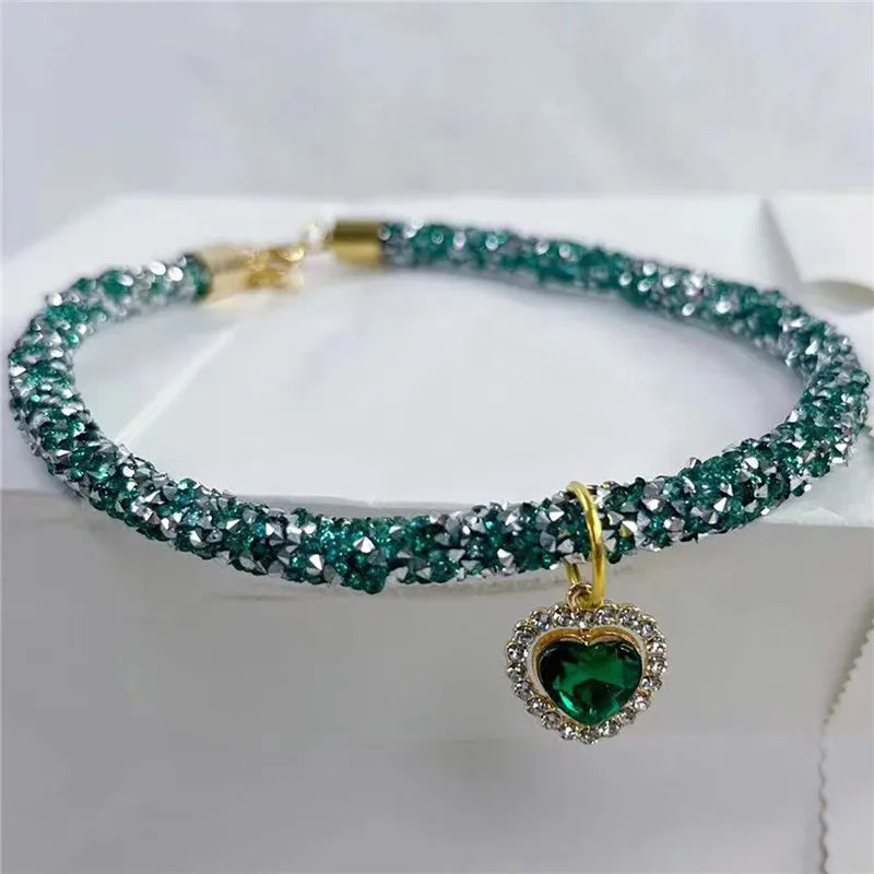 CrystalShine Heart Gem Pendant Pet Necklace – Elegant Rhinestone Breakaway Party Collar