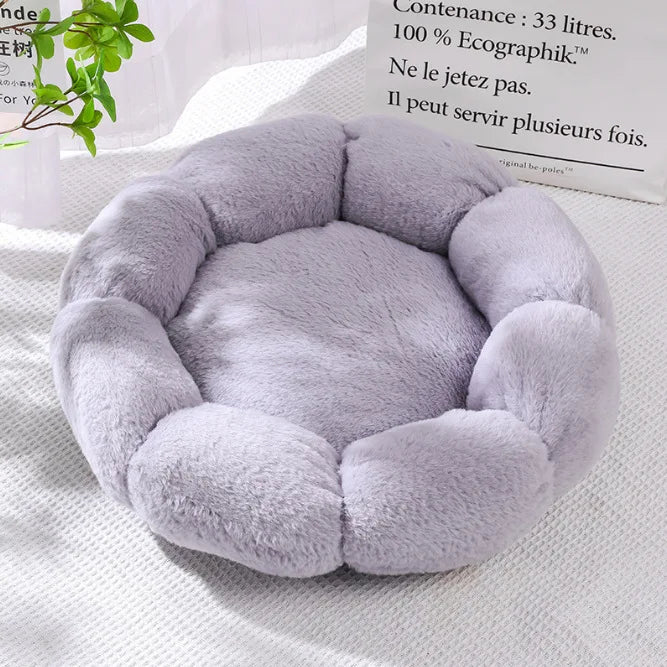 Blossom Bliss Plush Flower Pet Bed - Cozy Comfort for Small & Medium Pets - Barking Meows