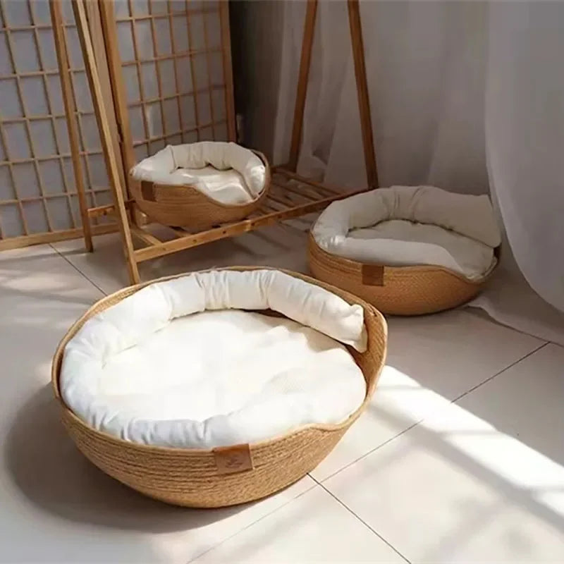 BambooBreeze Artisanal 4-Season Pet Bed – Eco-Friendly Hand-Woven Nest with Waterproof Removable Cushion