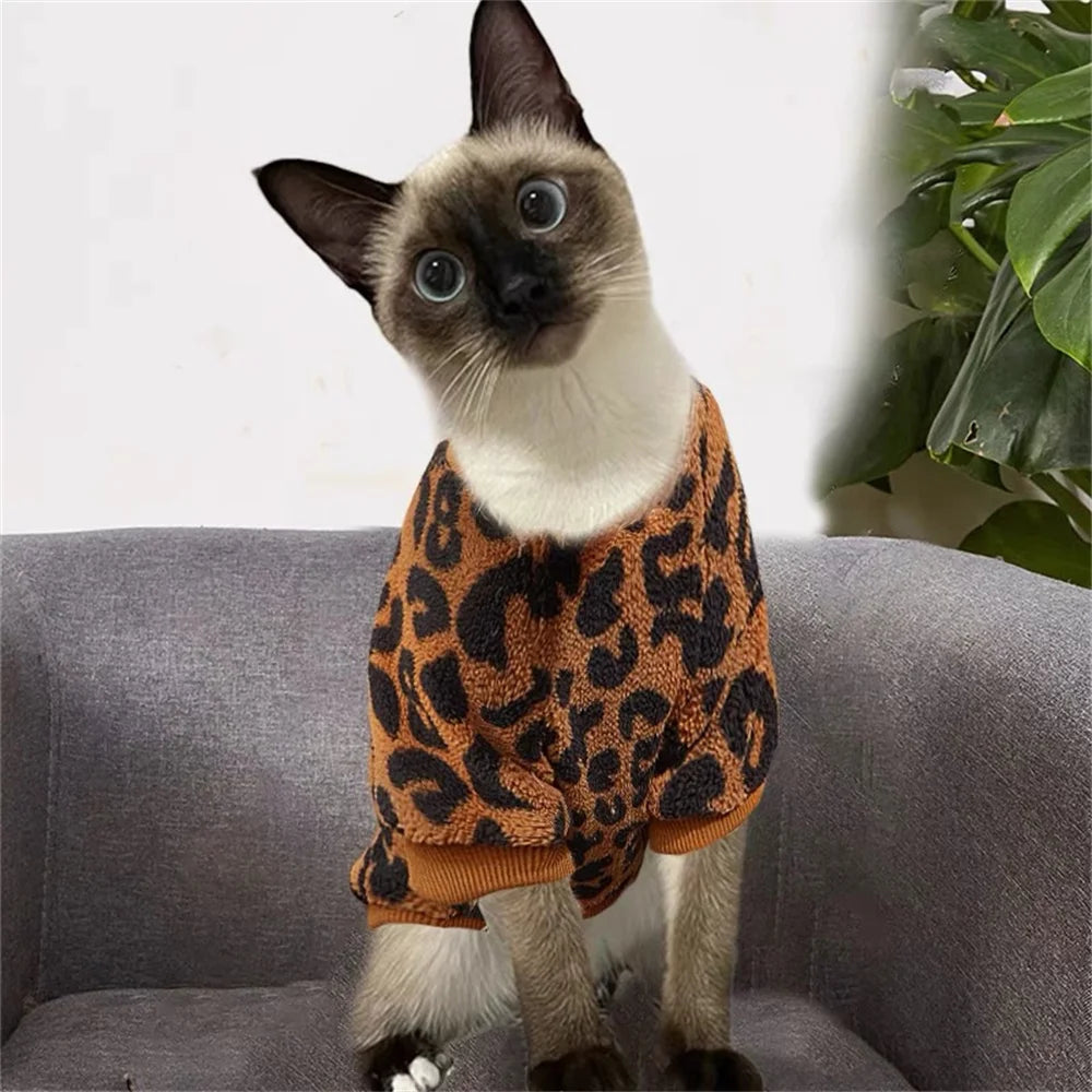 PlushPaws Winter Warmth Hoodie – Cozy Printed Pullover for Cats & Puppies