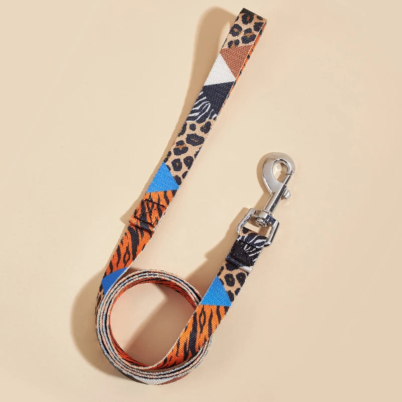SilkPrint Comfort Leash – Vibrant Nylon Lead for Stylish Walk