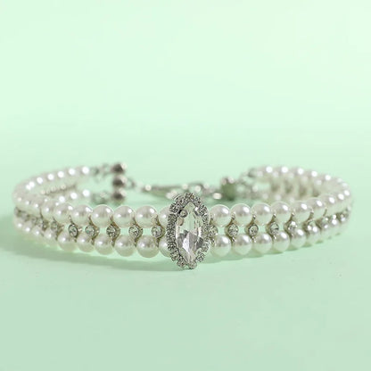 Elegant Pearl & Rhinestone Collar – Chic Accessory for Small Dogs & Cats