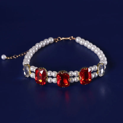 LuxeLush Gem Accent Pet Collar – Regal Glamour for Feline Royalty