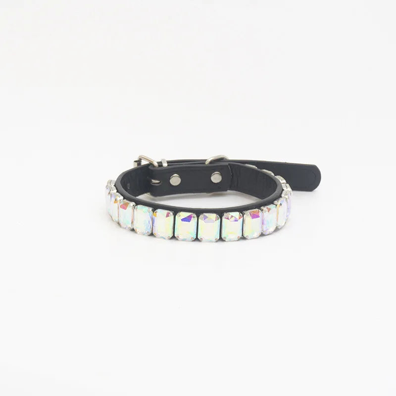 PawSparkle Rhinestone Dog Collar – Premium Crystal Gemstone Necklace for Dogs and Cats