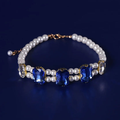 LuxeLush Gem Accent Pet Collar – Regal Glamour for Feline Royalty
