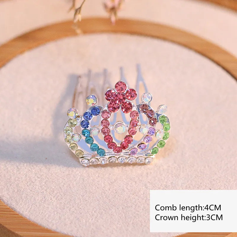 RoyalCrown Pearl & Rhinestone Pet Hair Comb – Luxurious Grooming Accessory