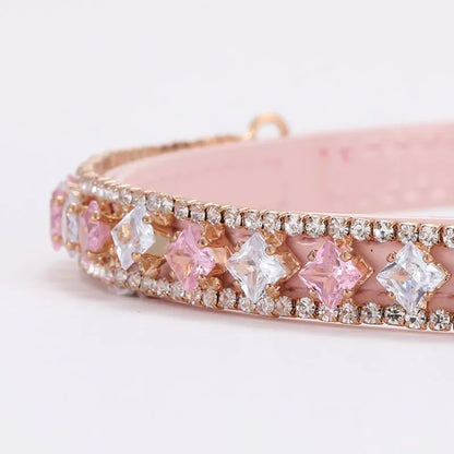 Elegant Pearl & Rhinestone Collar – Chic Accessory for Small Dogs & Cats