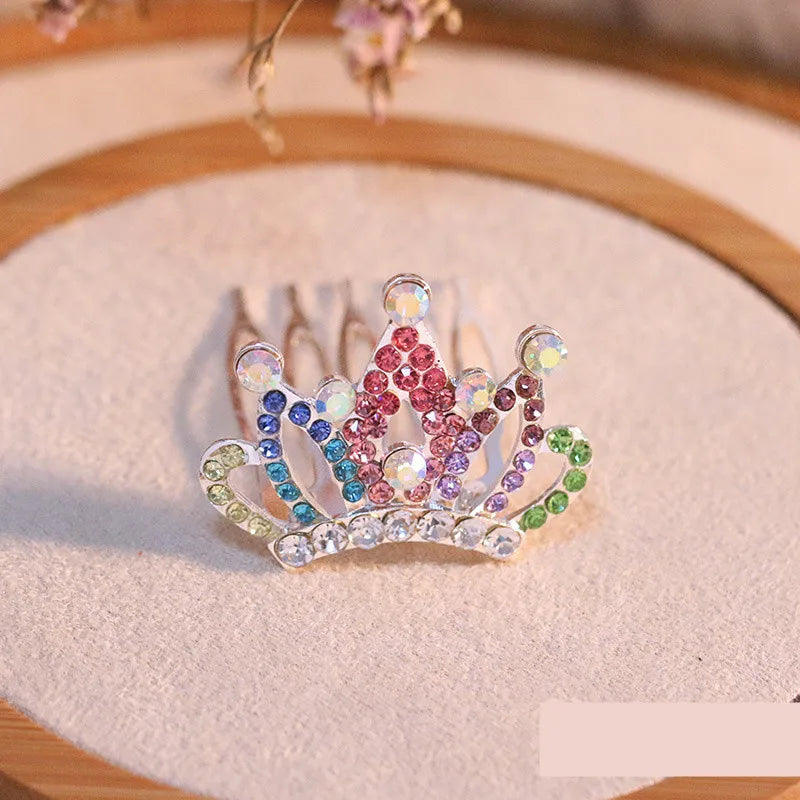 RoyalCrown Pearl & Rhinestone Pet Hair Comb – Luxurious Grooming Accessory